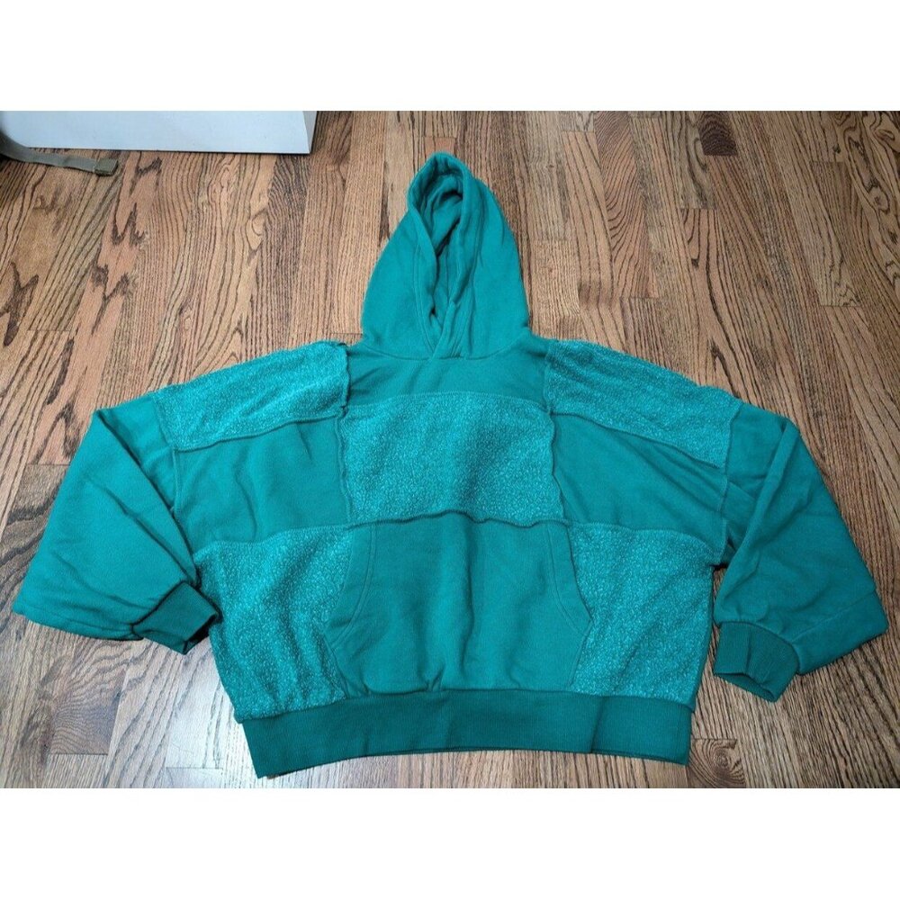 Aerie patchwork green hoodie (XS)